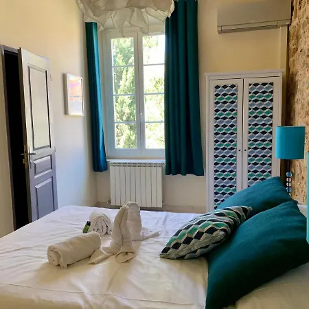 Le Chateau Des Anglades Feriehus *