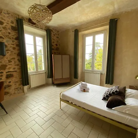 Le Chateau Des Anglades Feriehus