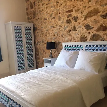 Le Chateau Des Anglades Feriehus *